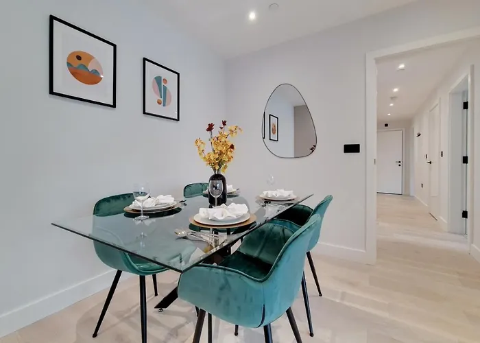 Luxury Harrow Wembley Apartment