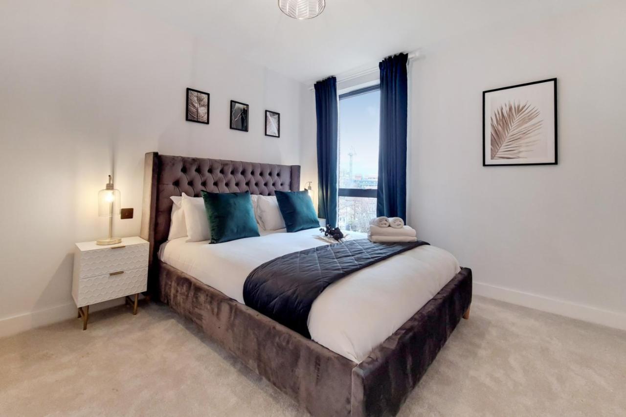 Luxury Wembley Апартаменты Харроу